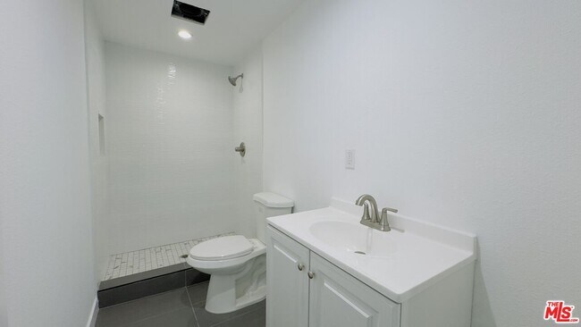 Building Photo - 1732 Crenshaw Blvd
