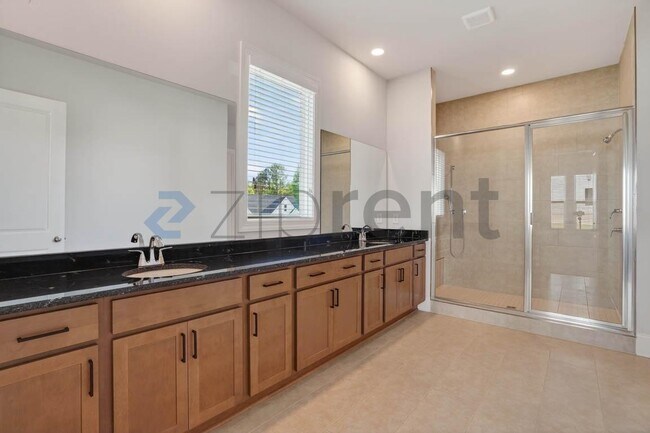 Building Photo - 6510 Wallace Farms Dr