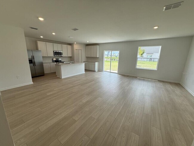 Building Photo - 6212 Botticella Blvd