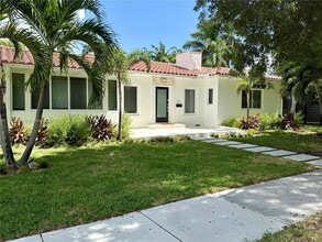 Building Photo - 761 NE 77th St