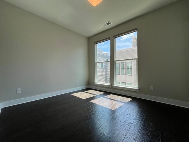 Building Photo - 1617 Cannon View Ln