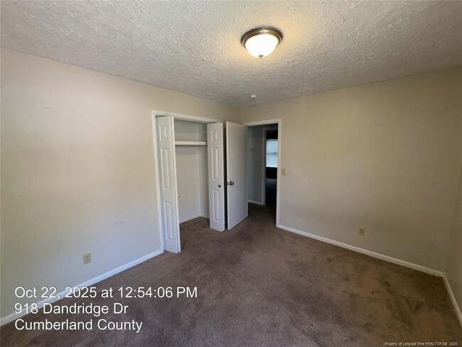 Building Photo - 918 Dandridge Dr