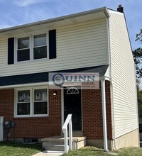 Building Photo - 125 E Village Rd