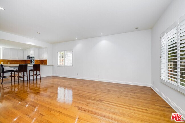Building Photo - 6074 W 75th Pl