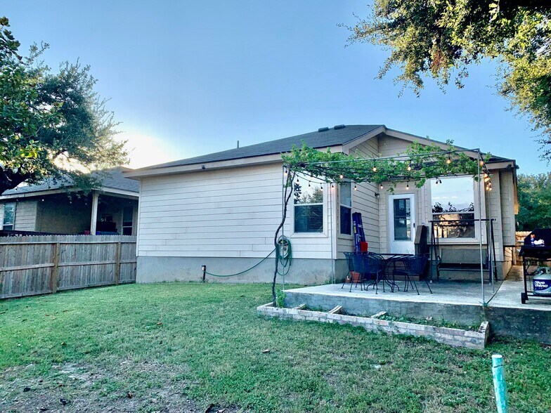 Building Photo - 5410 Excello Path