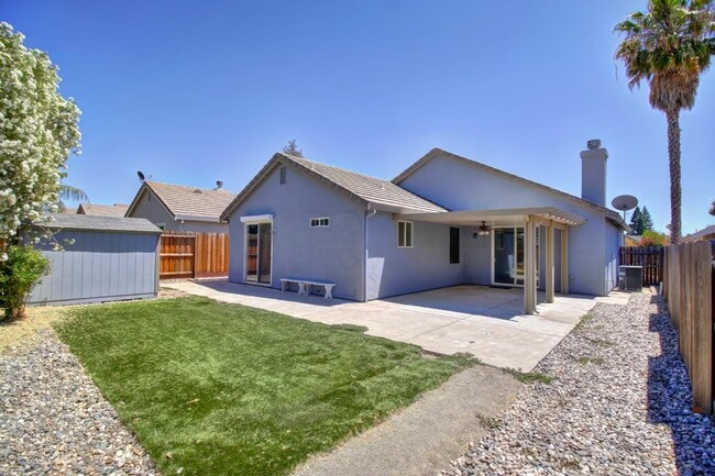 Building Photo - 953 Portside Cir
