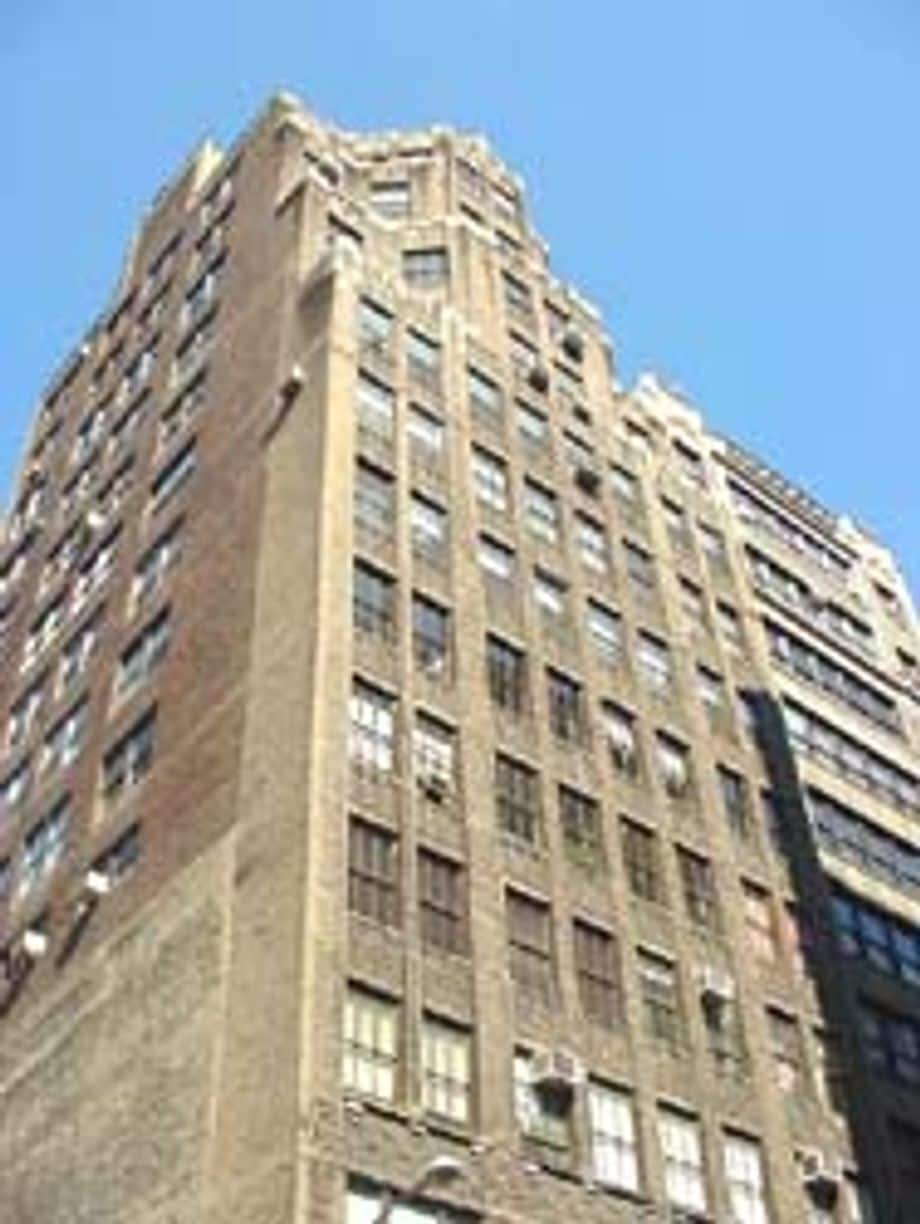 Building Photo - 11 W 30th St