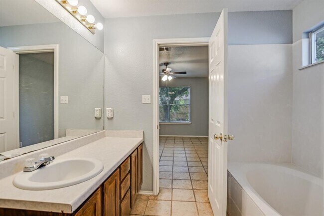 Building Photo - 17253 Tobermory Dr