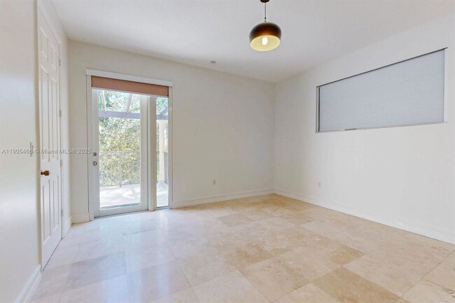 Building Photo - 3180 New York St