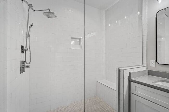 Building Photo - 501B Waycross Dr