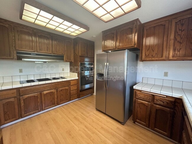 Building Photo - 284 Preakness Ln