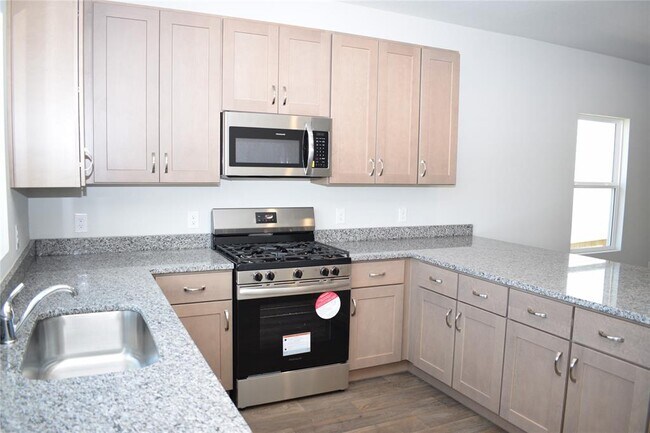 Building Photo - 11704 Domenico Cv