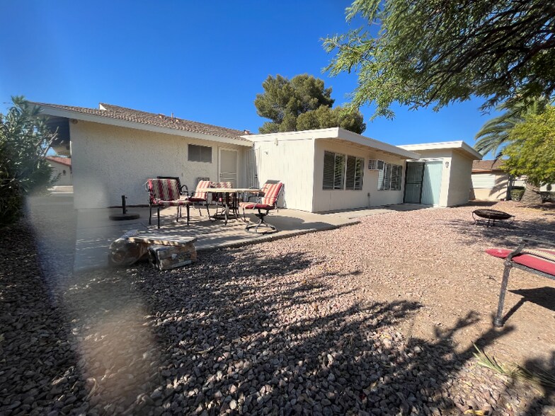 Building Photo - 735 Leisure World