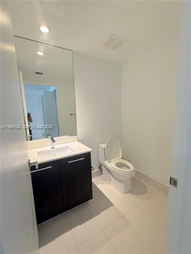 Building Photo - 55 SW 9th St