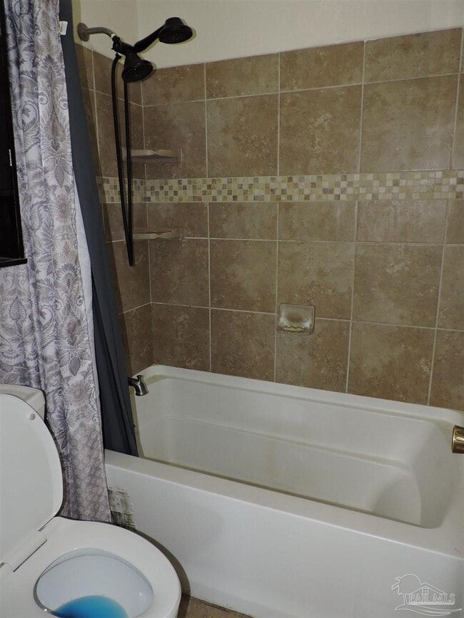 Building Photo - 4407 Eastpointe Dr