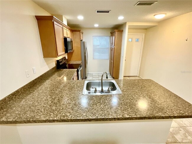 Building Photo - 10605 Timber Ln