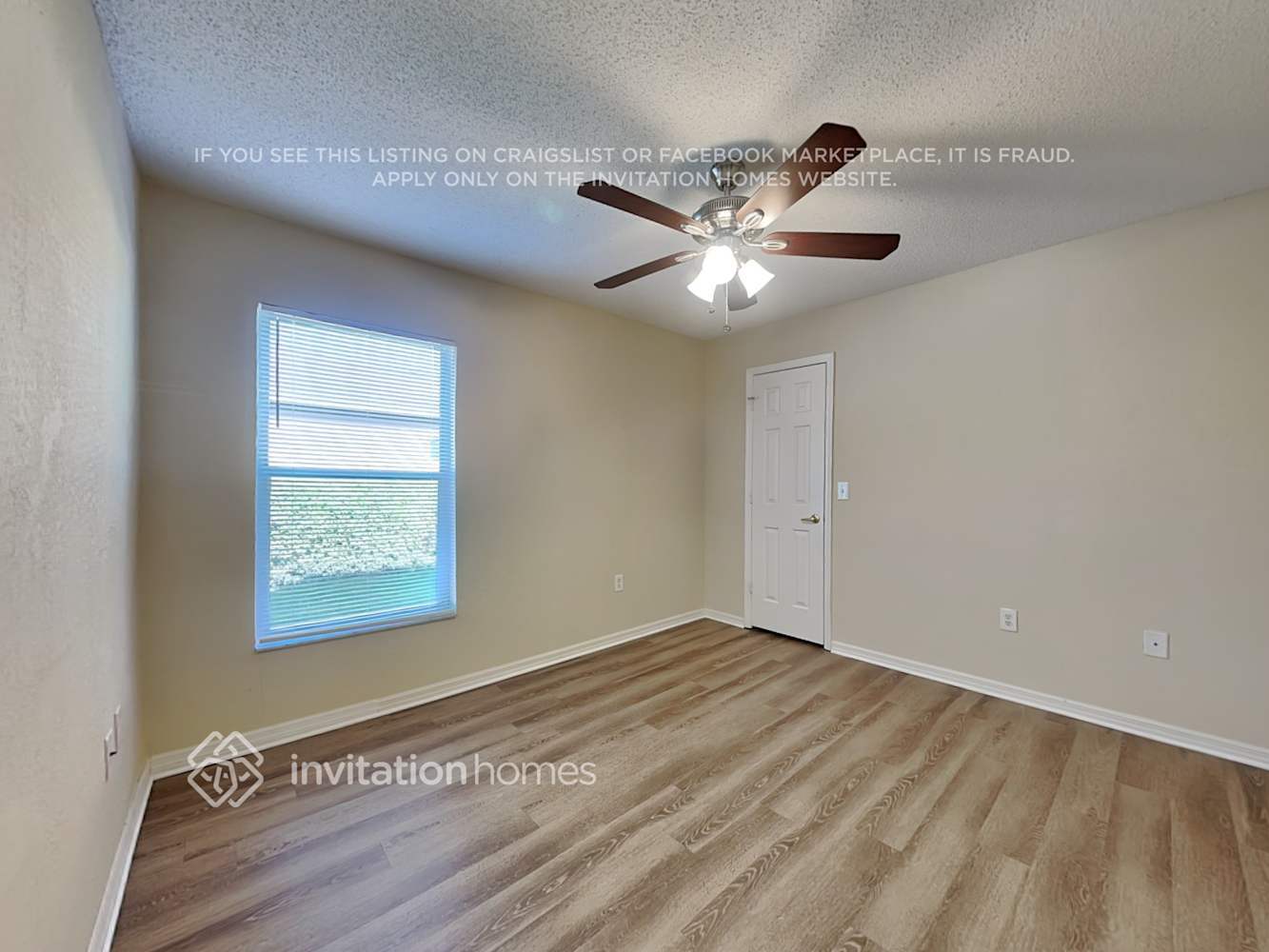 Building Photo - 2655 Green Valley Dr