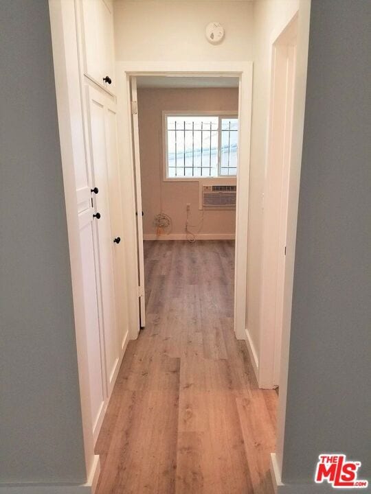 Building Photo - 1462 S Shenandoah St