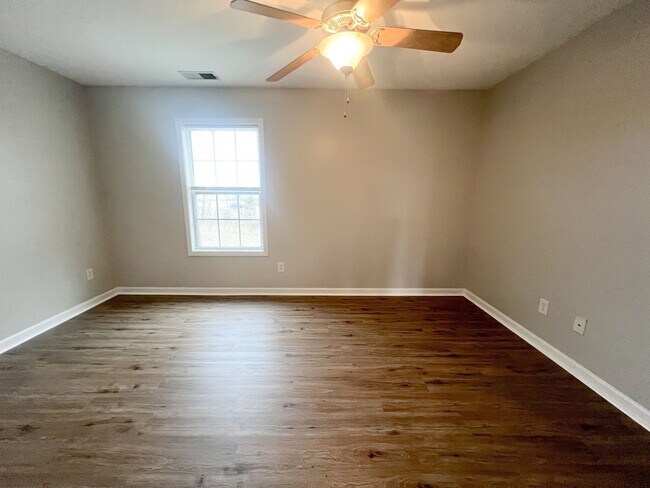 Building Photo - 781 Cherrybark Ln