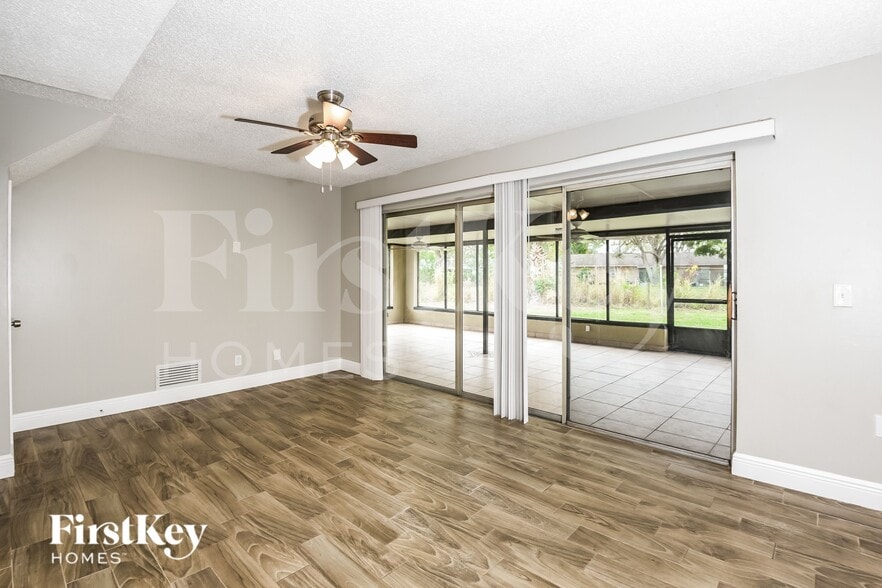 Building Photo - 957 Bayward Ct