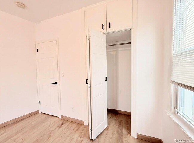 Building Photo - 78-48 85th St