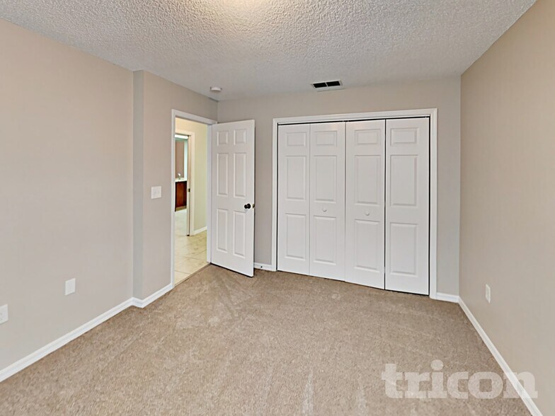Building Photo - 6827 San Jose Loop