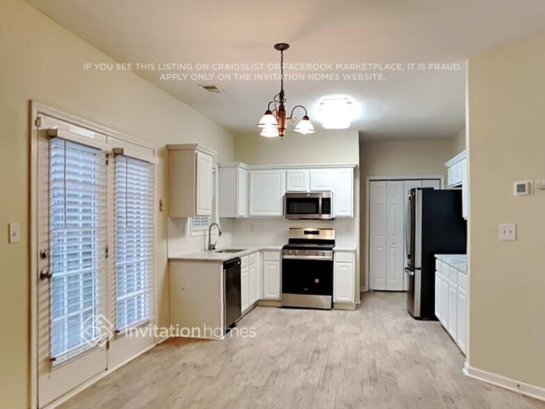 Building Photo - 757 Winbrook Dr