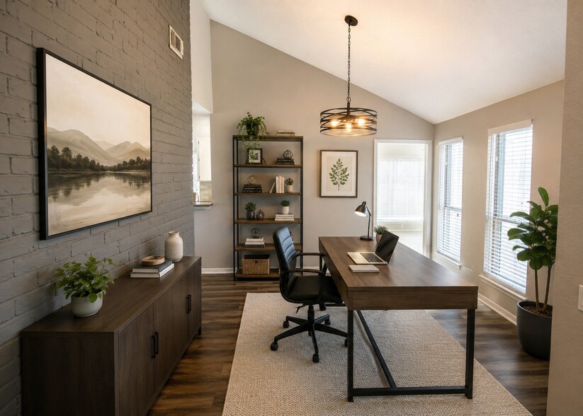 Building Photo - 2303 Silver Sage Dr