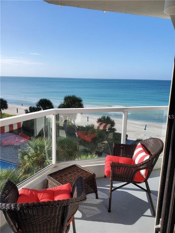 Building Photo - 1050 Longboat Club Rd