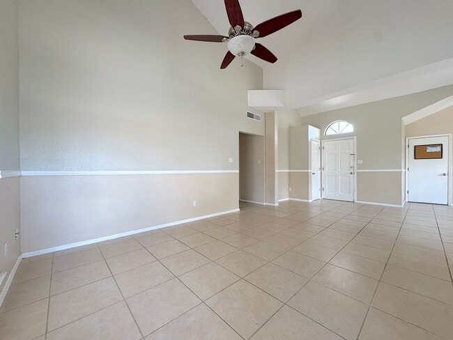 Building Photo - 1605 Cezanne Cir