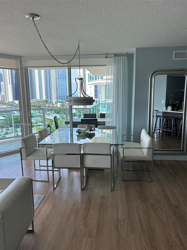 Building Photo - 150 Sunny Isles Blvd