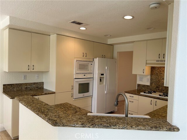 Building Photo - 23106 Port Antonio Way