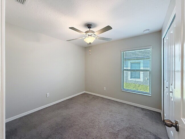 Building Photo - 31857 Sun Kettle Lp