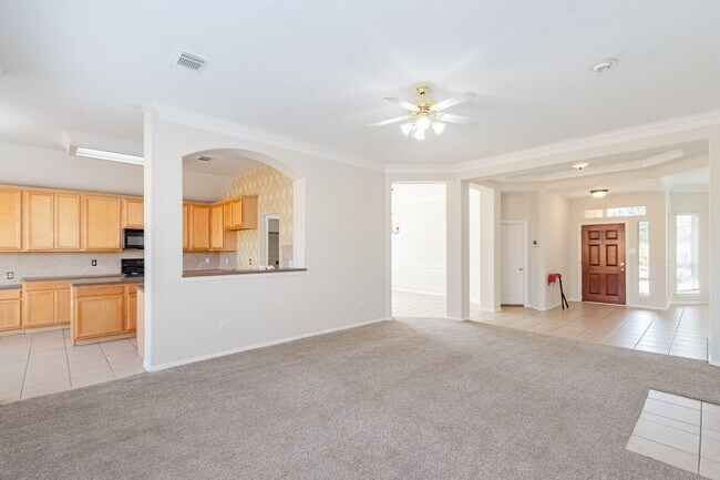 Building Photo - 4319 Dow Way