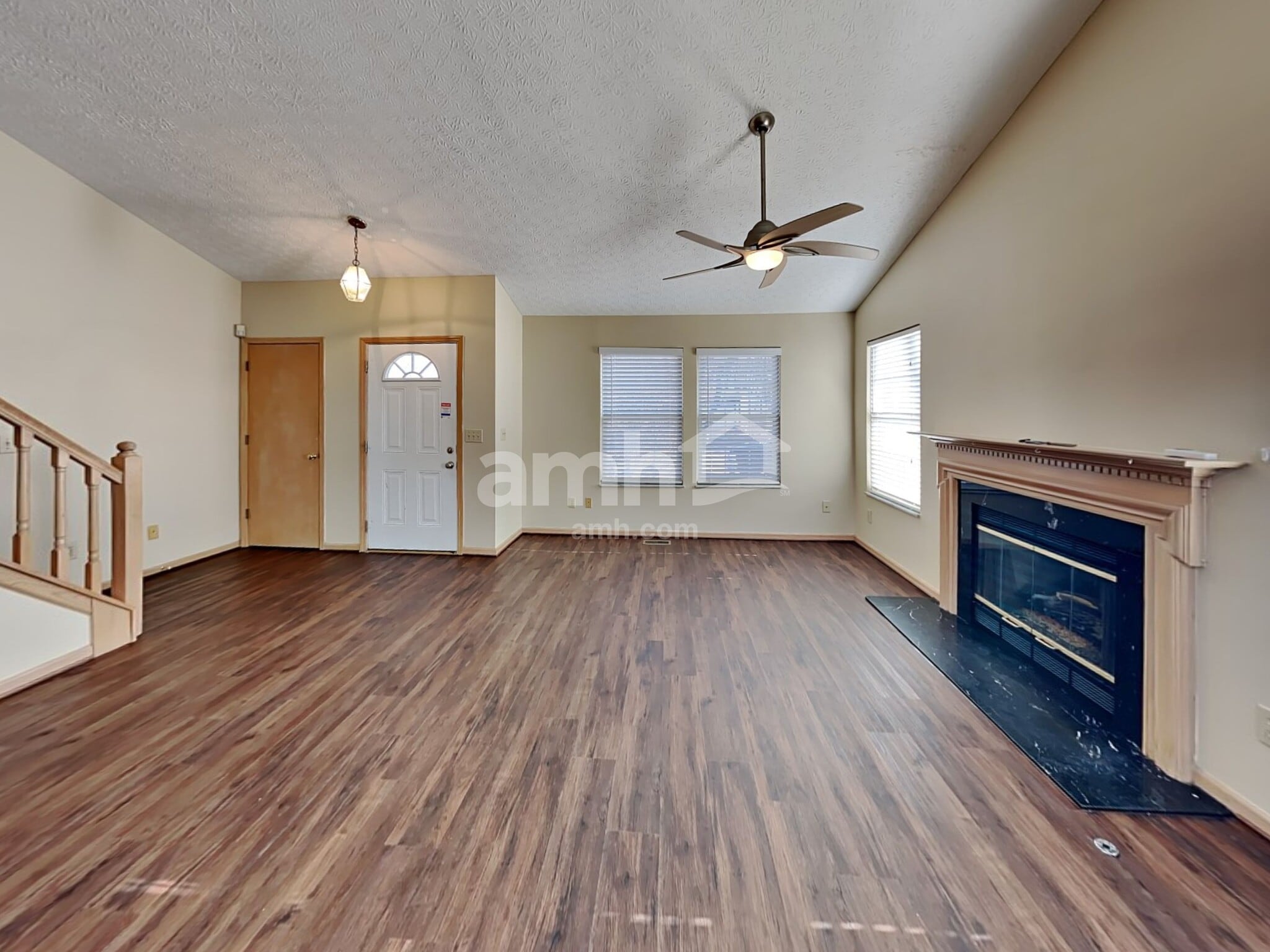 Building Photo - 3297 Draycott Ct