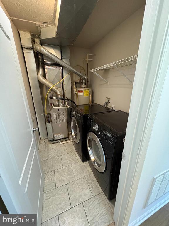 Building Photo - 4008 Enders Ln