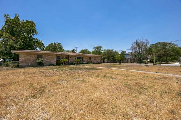 Building Photo - 600 Antler Dr