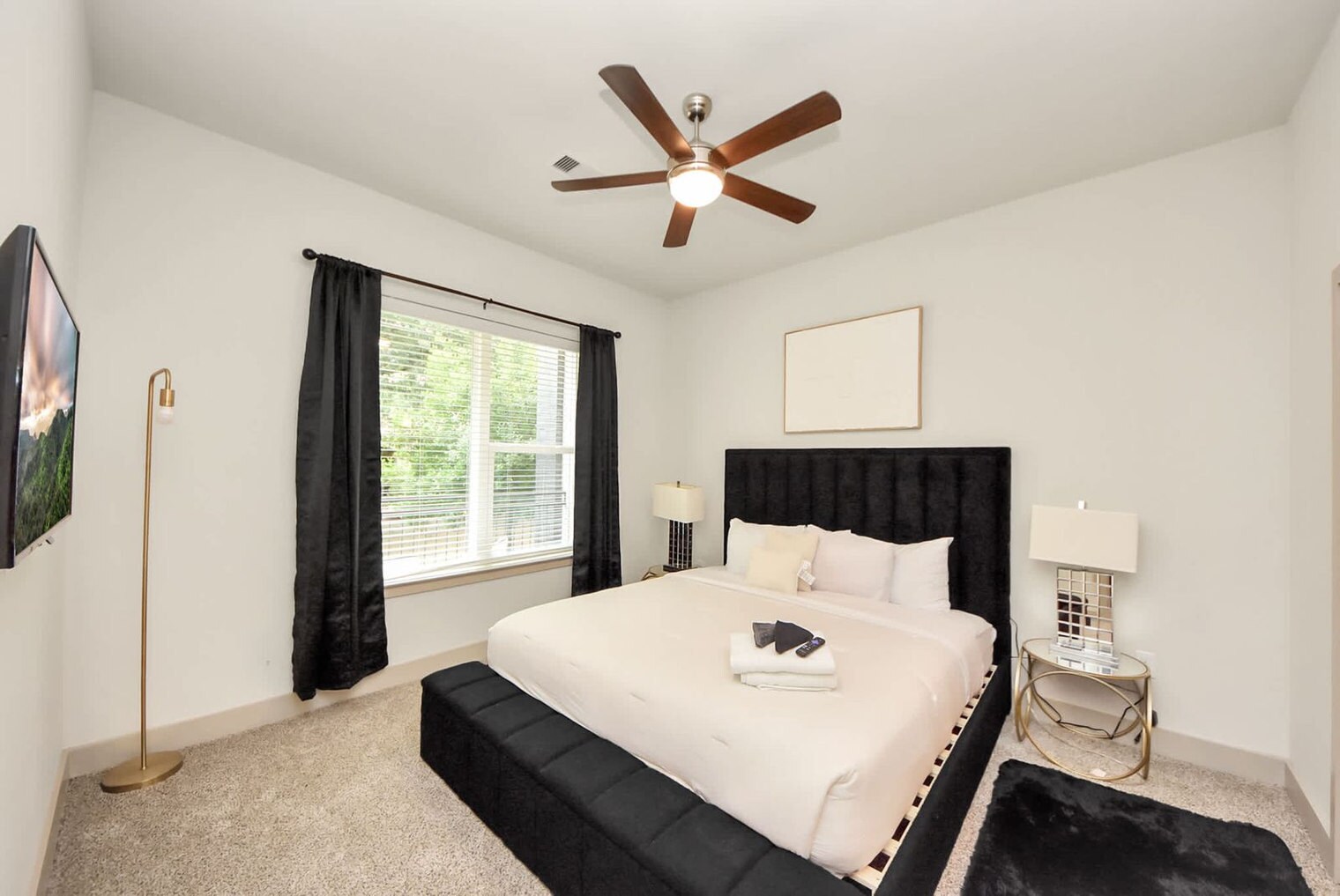 Building Photo - 8877 Frankway Dr