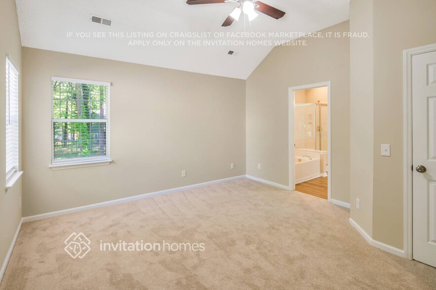 Building Photo - 7204 Scarlet Runner Dr