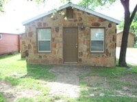 Building Photo - 705 South St