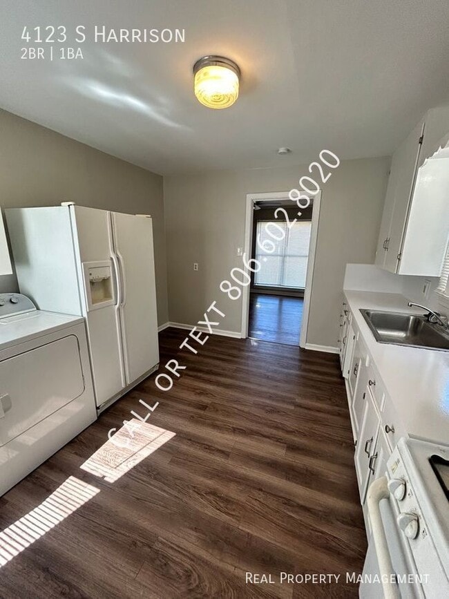 Building Photo - 4123 S Harrison-