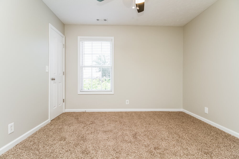 Building Photo - 1733 Kinsale Ave