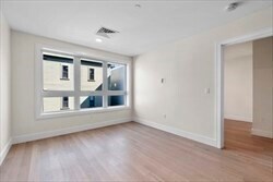 Building Photo - 301 Border St