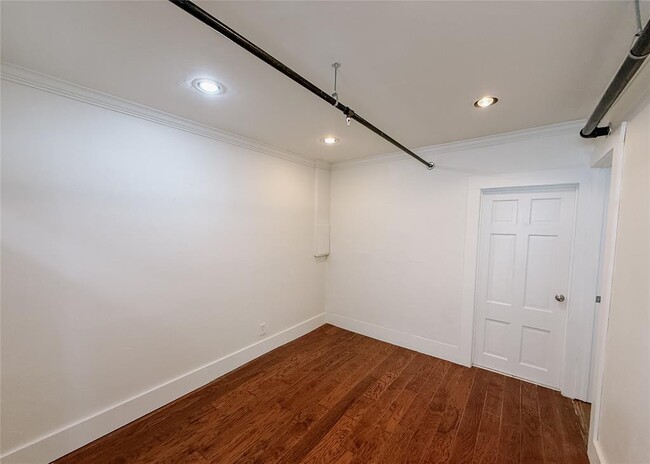 Building Photo - 1120 NW 51st St