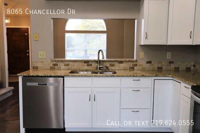 Building Photo - 8065 Chancellor Dr