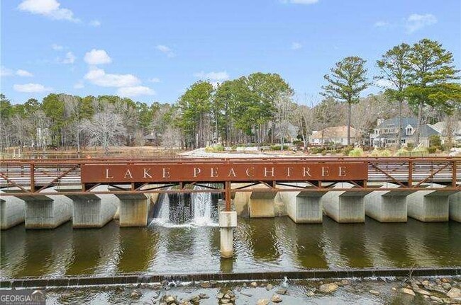 Building Photo - 203 Lenox Dr