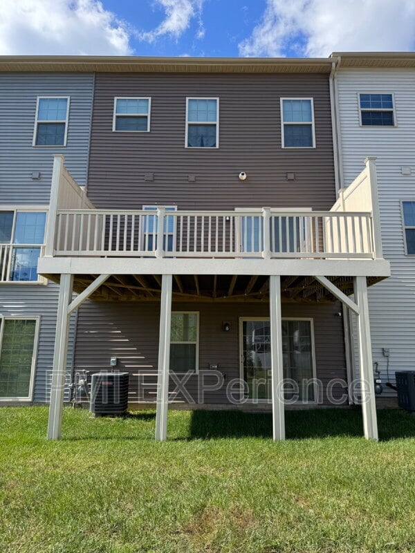 Building Photo - 16508 Anegada Dr