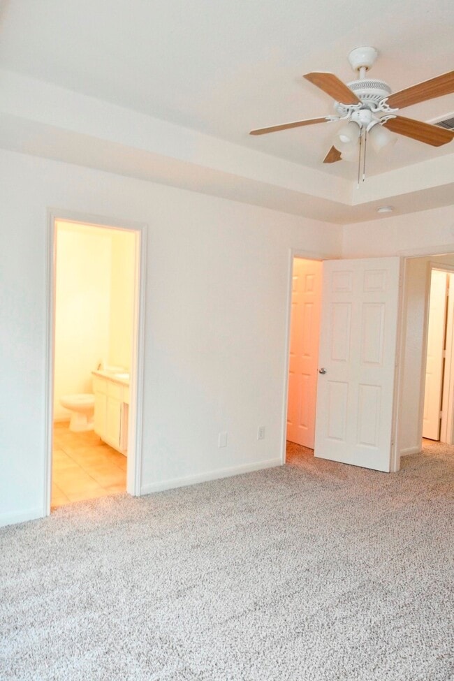 Building Photo - 13070 Lawsons Creek Ln