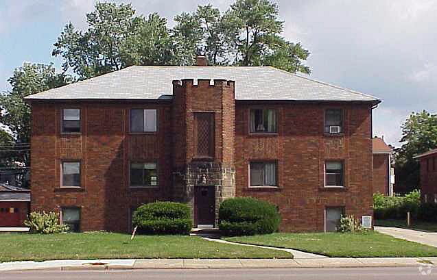 Building Photo - 1136 Copley Rd
