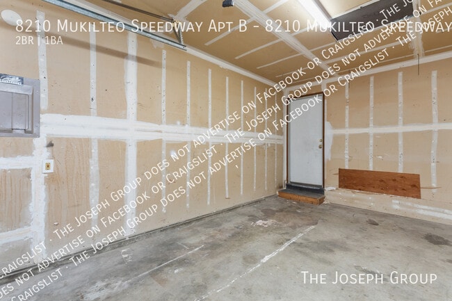 Building Photo - 8210 Mukilteo Speedway